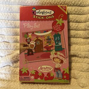Strawberry Shortcake Colorforms 2003 # 70235